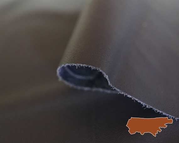 GARMENT LEATHER MILANO SIDES NAVY (SQ FT)