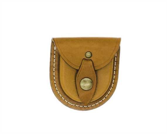 COIN POUCH WITH BELT LOOP LEATHER TAN