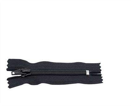 ZIP CLOSED END #5 NYLON COIL BLACK 33 CM